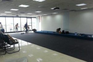 Hướng Dẫn Thi Công Thảm Nhựa Trải Sàn