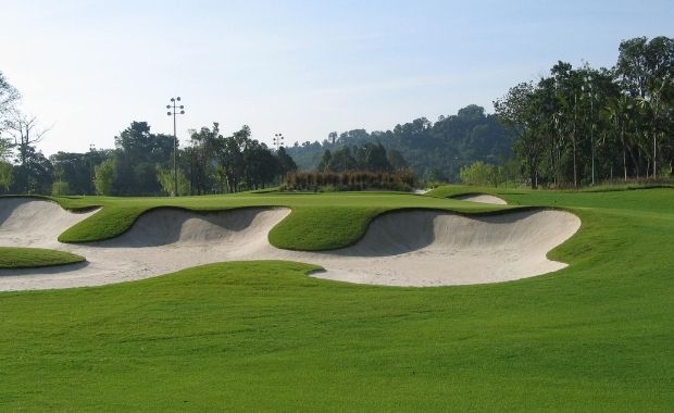 Tiến hành thi công sân golf, biện pháp thi công sân golf