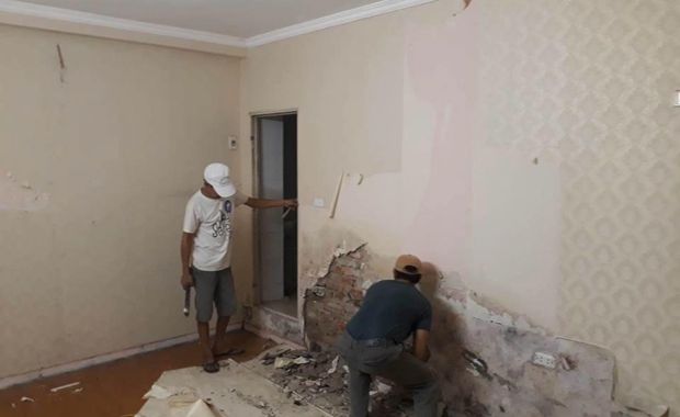 Nội thất văn phòng làm việc xuống cấp