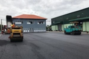 Thi công thảm nhựa đường nhà xưởng chất lượng