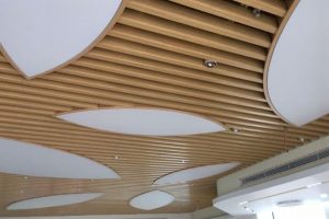 Mẫu trần nhôm giả gỗ sang trọng