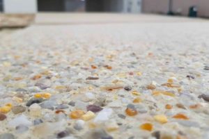 Hướng dẫn thi công đá rửa sỏi rửa đúng kỹ thuật 