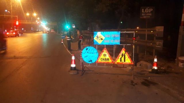 Thi công sơn phản quang