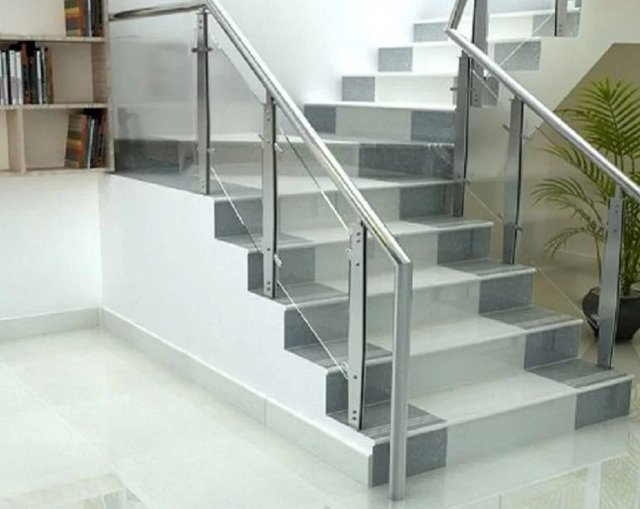 Thi công sơn epoxy cầu thang nhà ở của a Dũng tại quận Thủ Đức