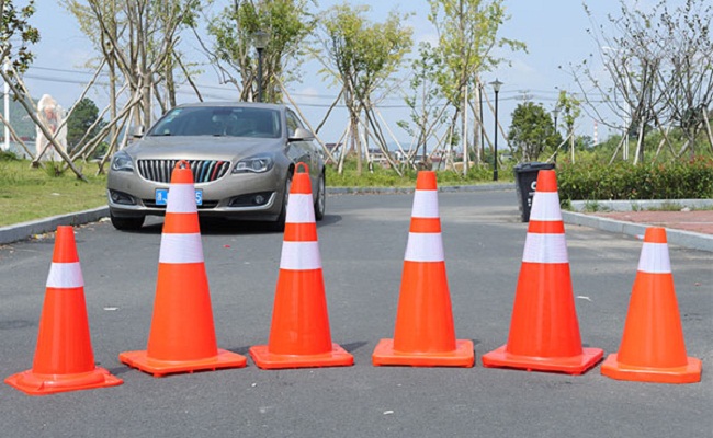 Nón Giao Thông, Chóp Nón