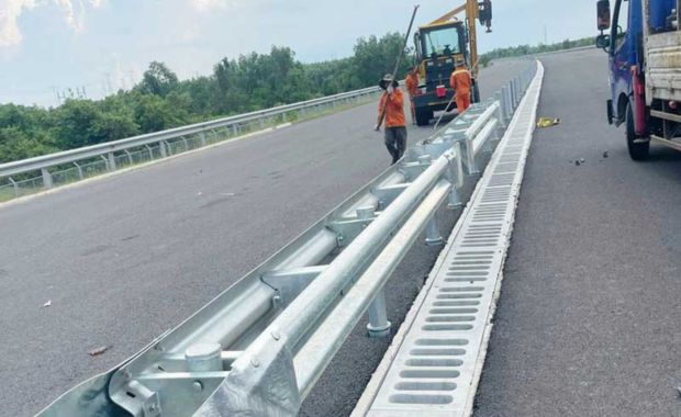 Tại sao chọn chúng tôi để gia công hộ lan?