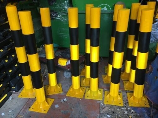 Cột Trụ Chống Va