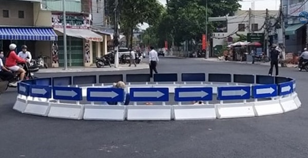 GIỚI THIỆU CHUNG VỀ TRỤ ĐẢO GIAO THÔNG VÒNG XOAY