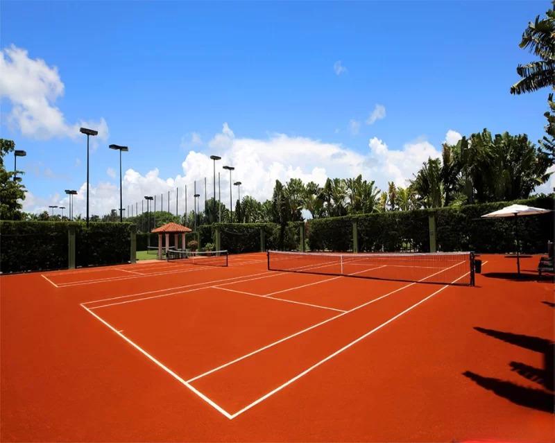 Sân tennis đất nện – cổ điển và kỹ thuật
