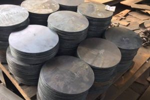 Dịch vụ gia công cắt chặt khoét mảng mã chính xác, uy tín