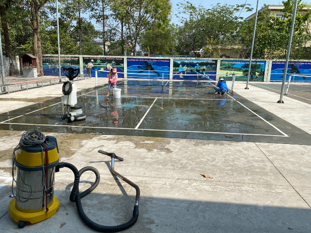 Tại sao việc sửa chữa sân cầu lông kịp thời lại quan trọng?