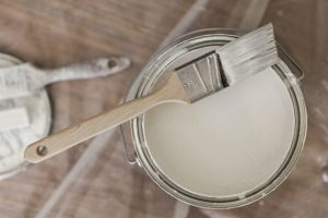 Sơn bạch tuyết pha xăng gì? Bí quyết đúng chuẩn cho độ bền cao