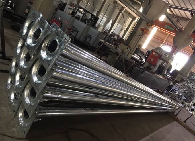 Hàng rào lưới B40, cột điện, lan can, cột đèn chiếu sáng