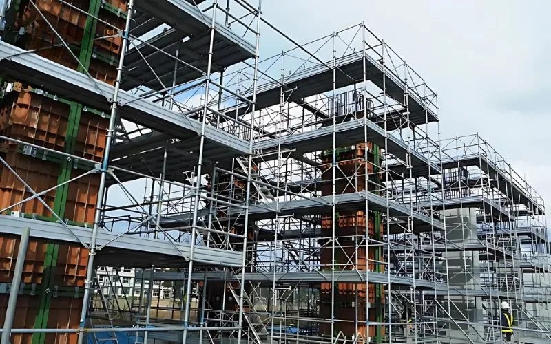 Những ứng dụng thực tế nổi bật của thép mạ kẽm nhúng nóng