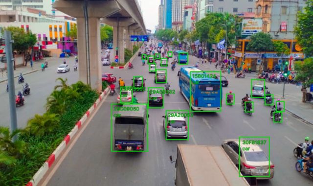 Công nghệ thông minh và tính năng đi kèm