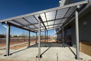 Thi công mái canopy chuyên nghiệp và uy tín tại TPHCM
